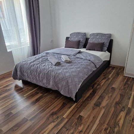 Tifani Apartman Keszthely Exteriér fotografie