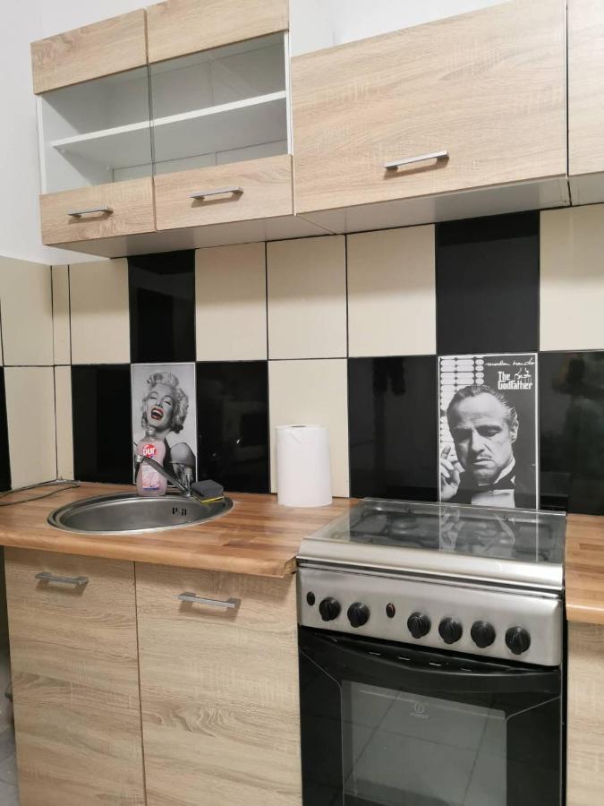 Tifani Apartman Keszthely Exteriér fotografie